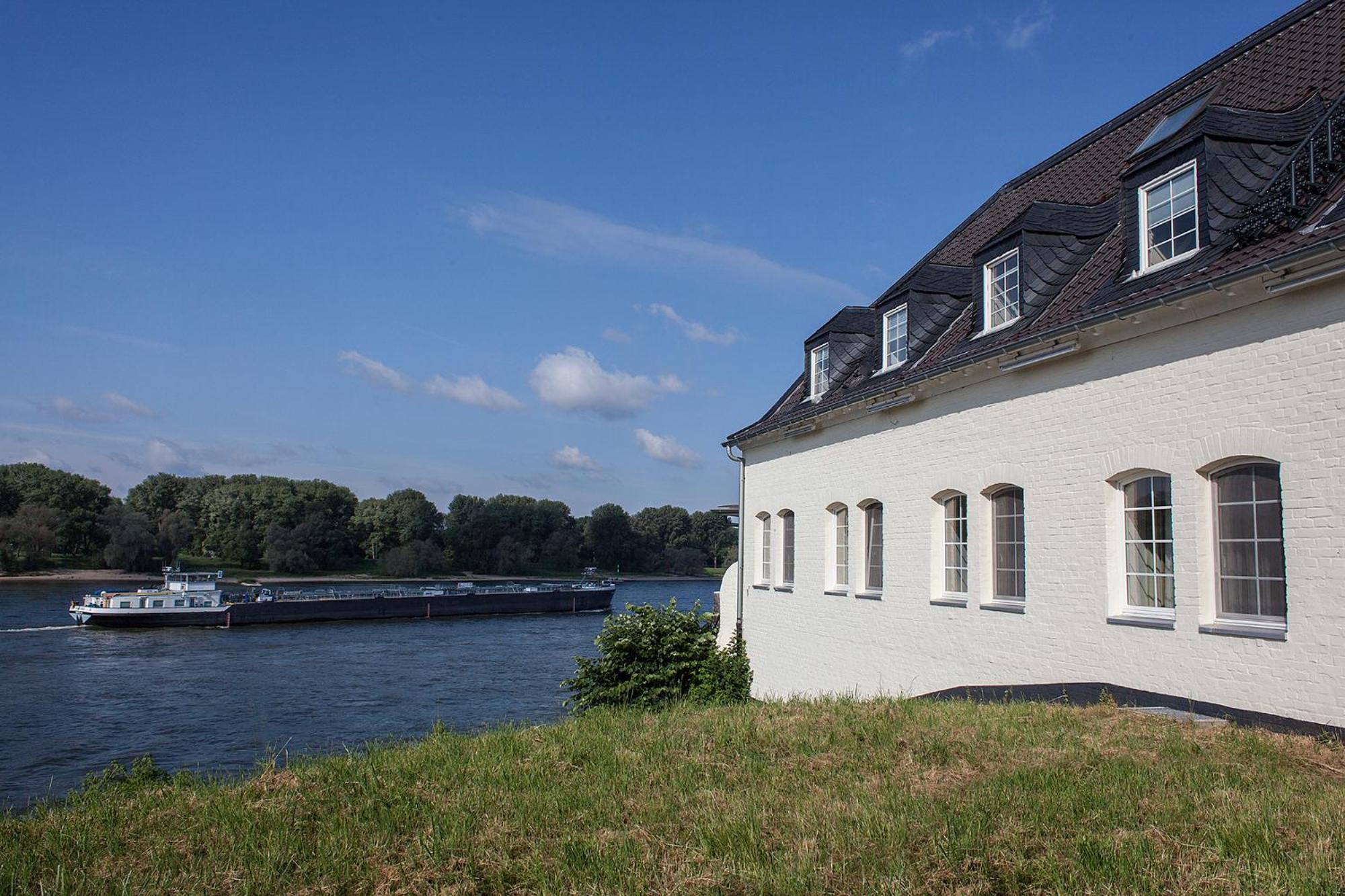 Hotel Schnellenburg Düsseldorf Exteriér fotografie