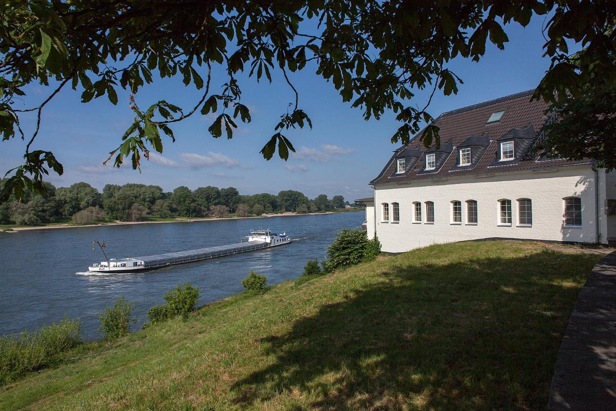 Hotel Schnellenburg Düsseldorf Exteriér fotografie