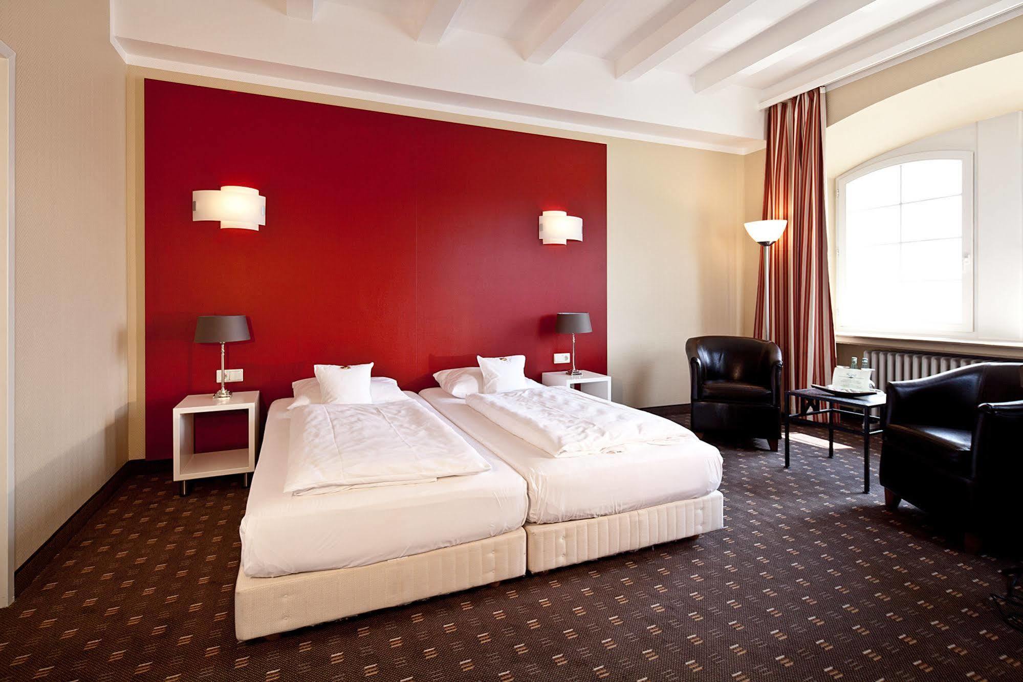 Hotel Schnellenburg Düsseldorf Exteriér fotografie